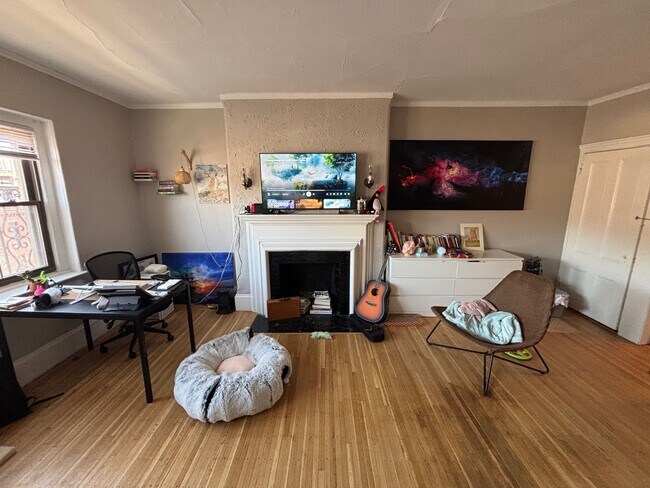 Foto del edificio - 85 Charles St