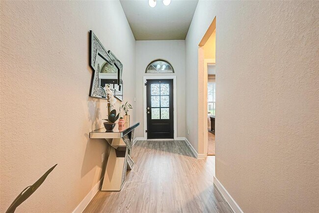 Foto del edificio - 4723 Great Acre Ln