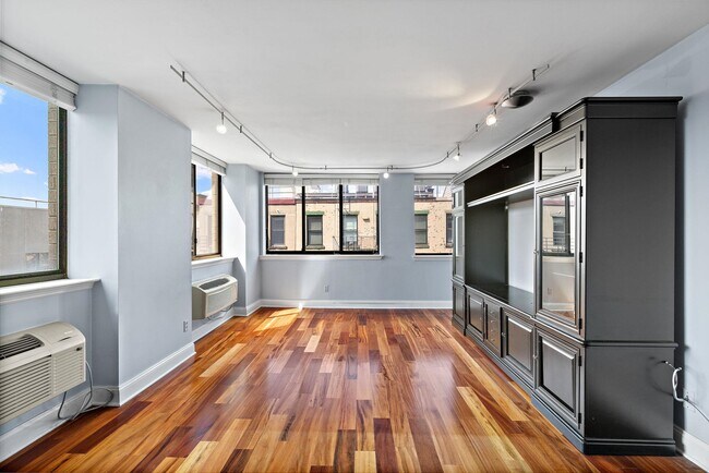Foto del edificio - 300 Newark St.