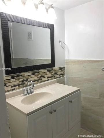 Building Photo - 4301 NW South Tamiami Canal Dr