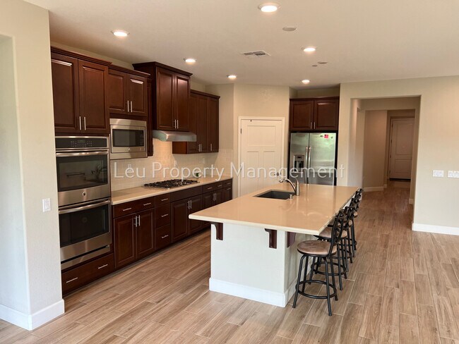 Building Photo - 4003 Santa Ynez Dr