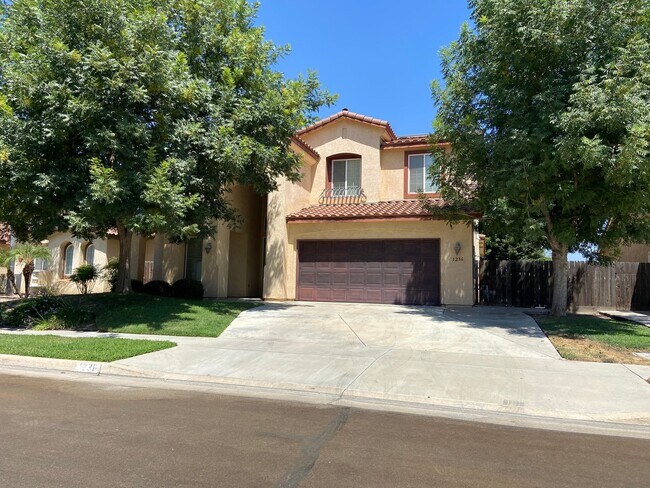 Foto del edificio - Available now, Gorgeous NW Visalia home fo...