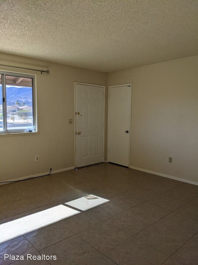 Building Photo - 2 br, 1 bath House - 72024 Buena Vista