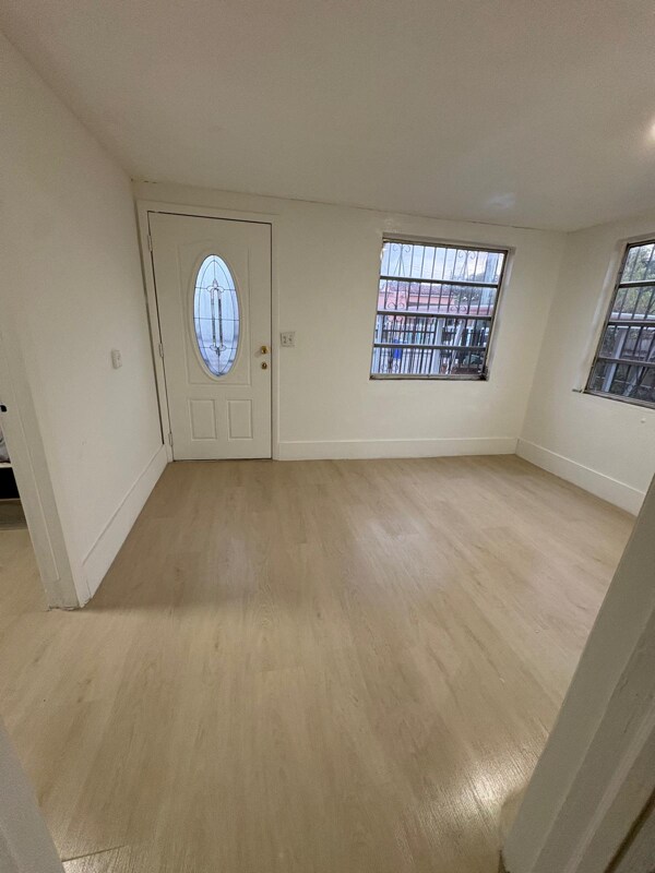 Foto del edificio - 2035 NW 26th St