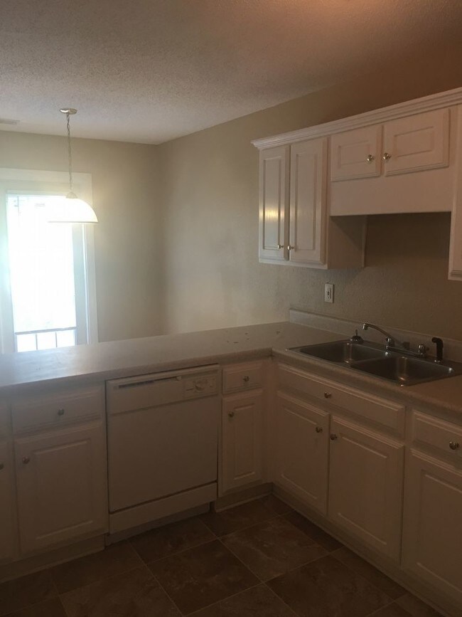 Foto del edificio - Nice Townhome in McDonough