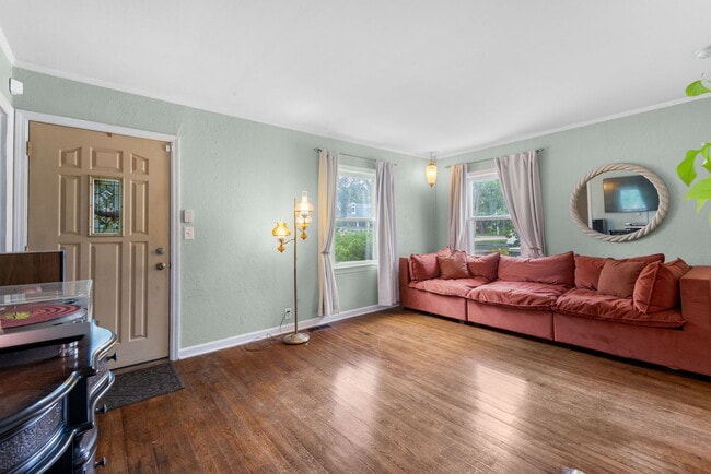 Building Photo - 1257 Brandywine Cir