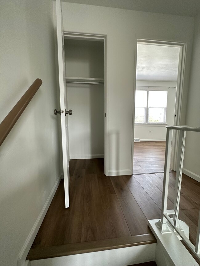Foto del edificio - 1132 N Highland Ave