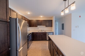 Interior Photo - Village at Autumn Pond