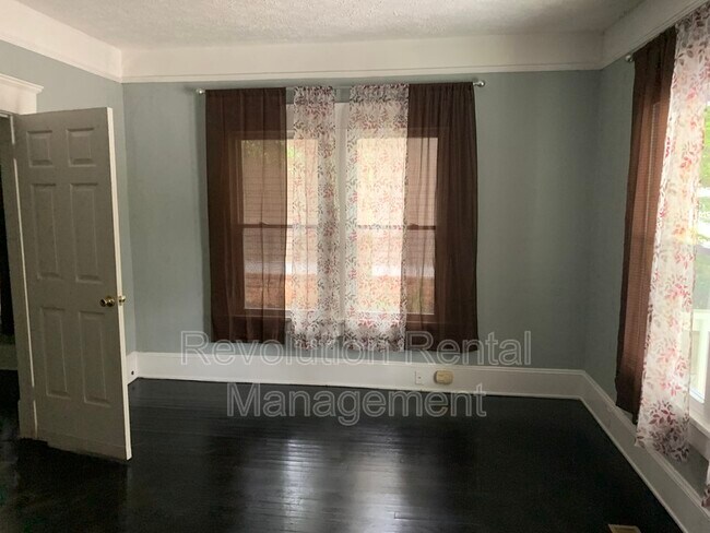 Foto del edificio - 641 Moreland Ave SE