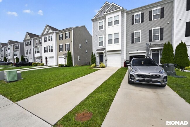 Foto del edificio - 13122 Nittany Lion Cir