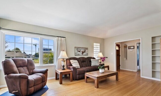 Foto del edificio - 6253 W 83rd Pl