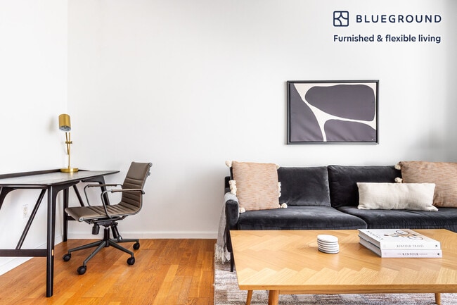 Building Photo - 635 W 42nd St