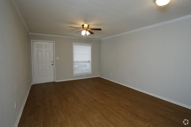 Living Room - Clearview Apartments