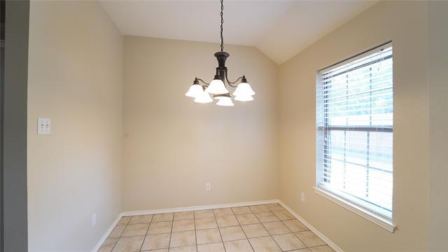 Building Photo - 1826 Rayna Dr