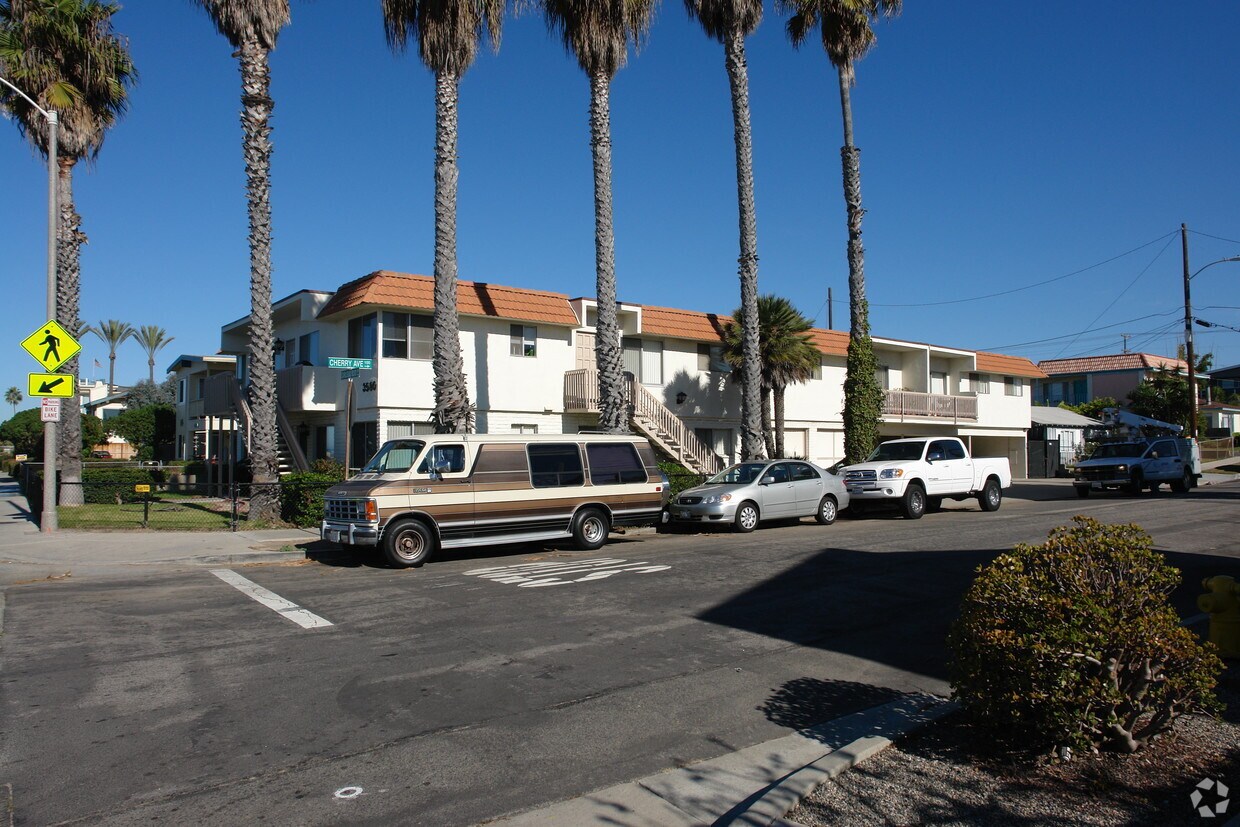 Foto principal - 3580 Carlsbad Blvd