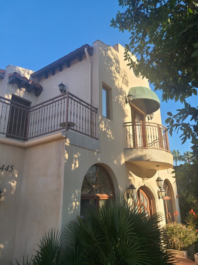 Building Photo - 1445 25th St