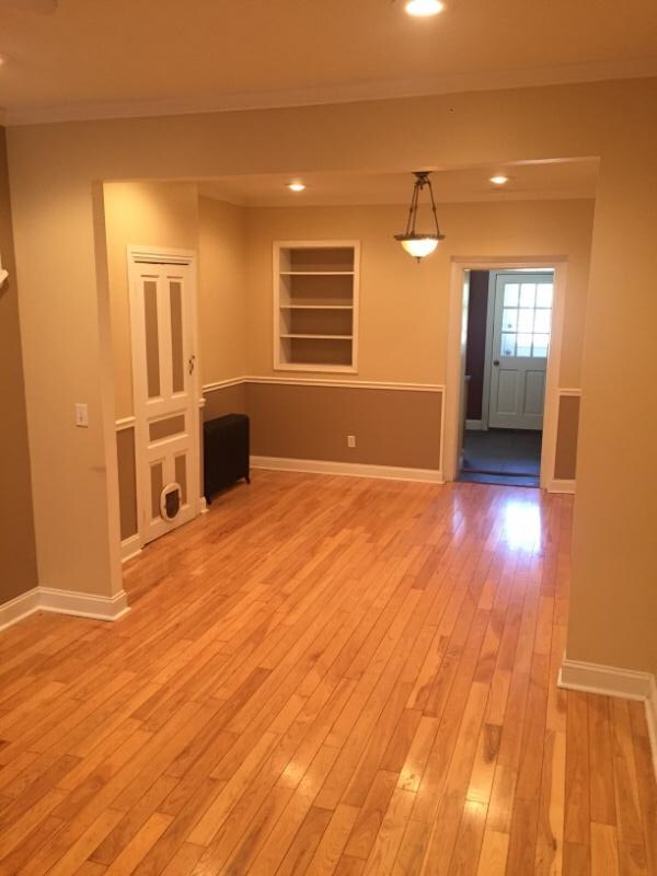 Comedor - 129 Pensdale St