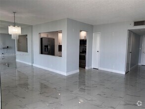 Building Photo - 20335 W Country Club Dr