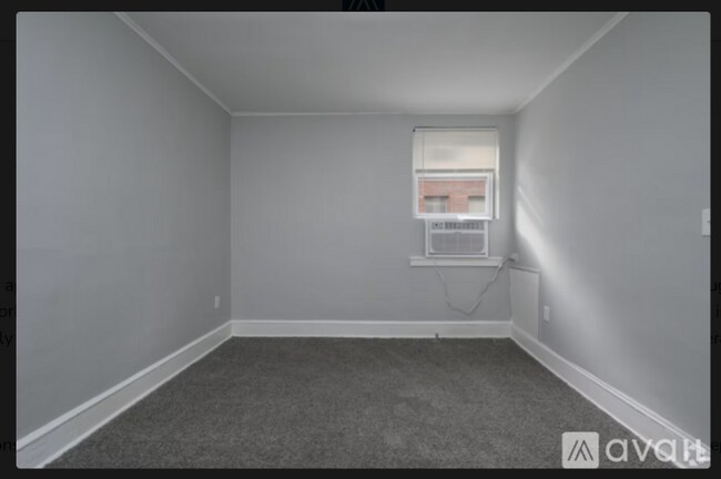 Foto del edificio - 236 W Walnut Ln