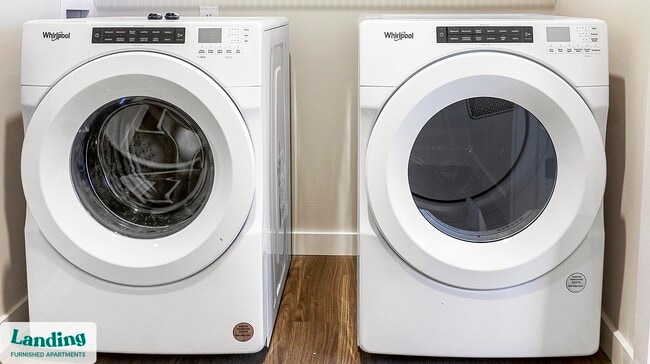 Building Photo - 9906 Runway Dr