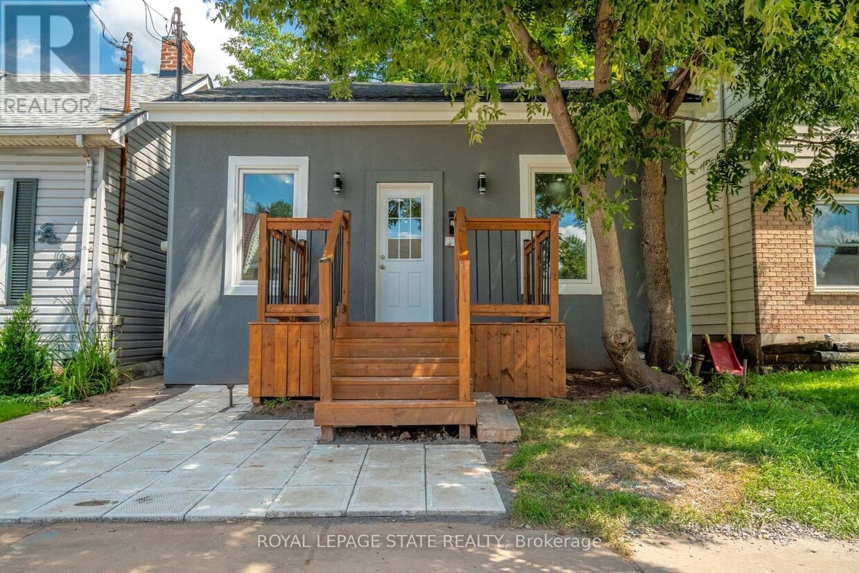 Photo principale - 195 Picton St E