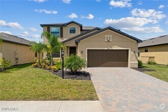 Building Photo - 14701 Cantabria Dr