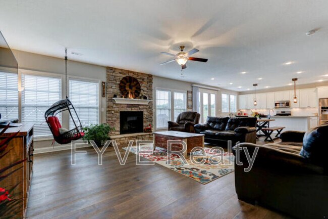 Foto del edificio - 2009 Creekside Manor Ln