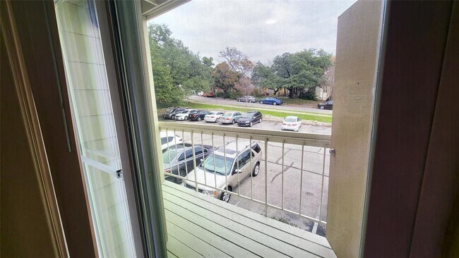 Foto del edificio - 114 E 31st St