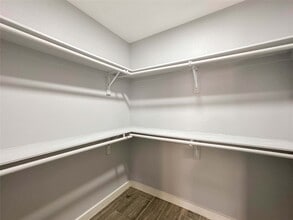 Building Photo - 730 Dunkley Dr