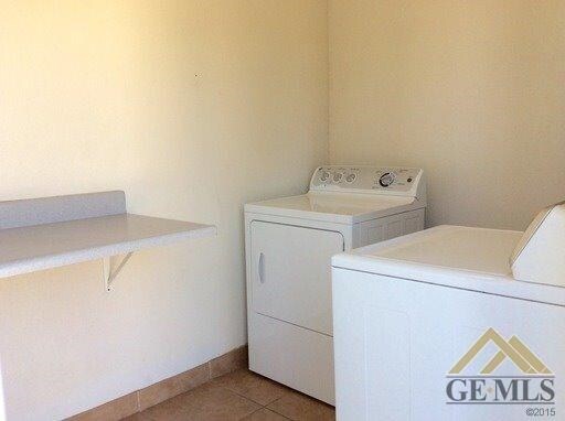 Interior Photo - 7618 Walpole Ave