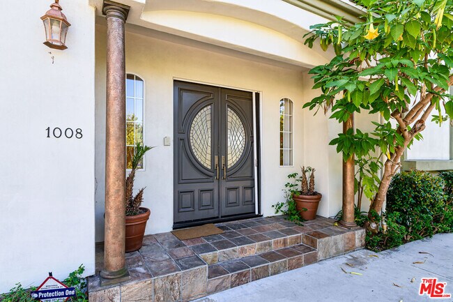 Foto del edificio - 1008 Harbor Crossing Ln