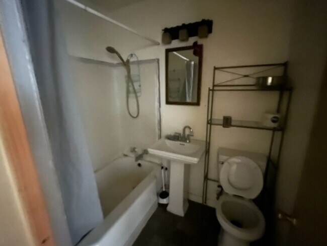Foto del edificio - 4409 S Travis St