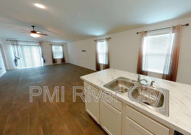 Foto del edificio - 12619 Cucumber Tree St