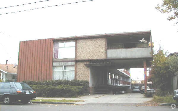 Foto del edificio - 1321 Addison St