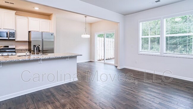 Foto del edificio - 179 Clingstone Trl