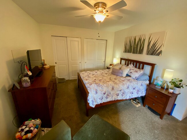 Foto del edificio - 7395 E Eastman Ave