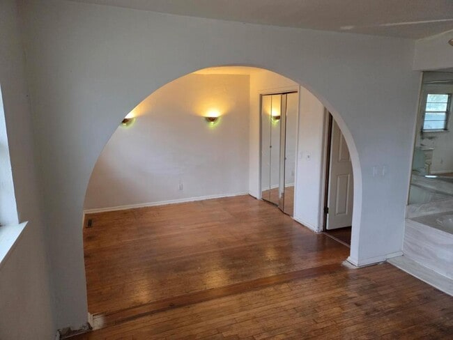 Photo - 914 W Preston Ave House