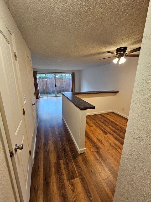 Foto principal - 14037 SE Oatfield Rd