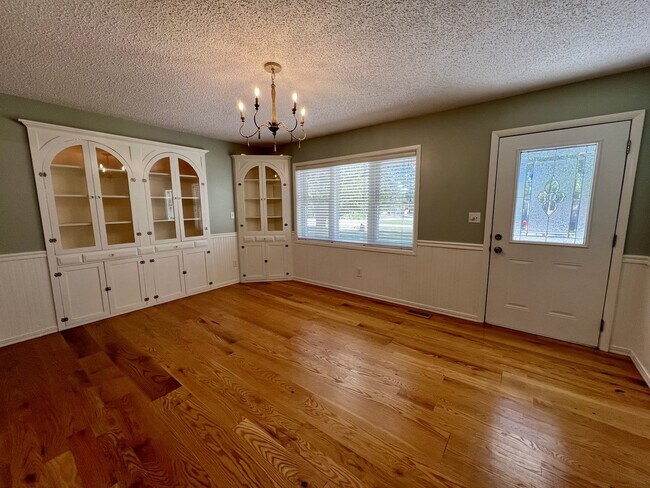 Foto del edificio - 3 Bedroom Home in Greenwood!