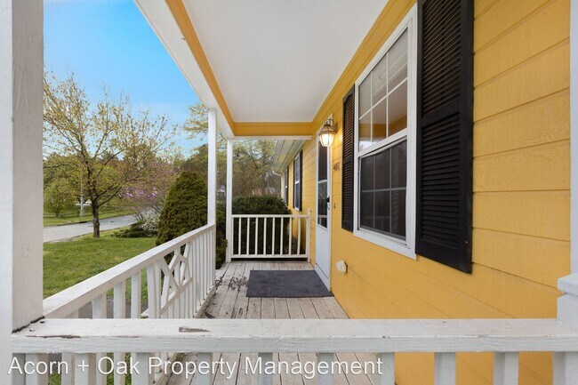 Foto del edificio - 3 br, 2 bath House - 4011 Baker St.