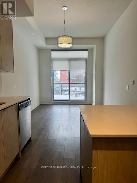 Photo du bâtiment - 55 Duke St W