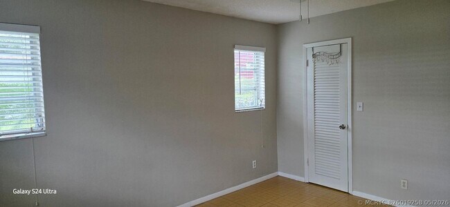 Building Photo - 1621 NW 46th Ave