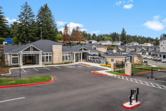 Leasing Office + Community Clubhouse - Blue Ridge Apartments