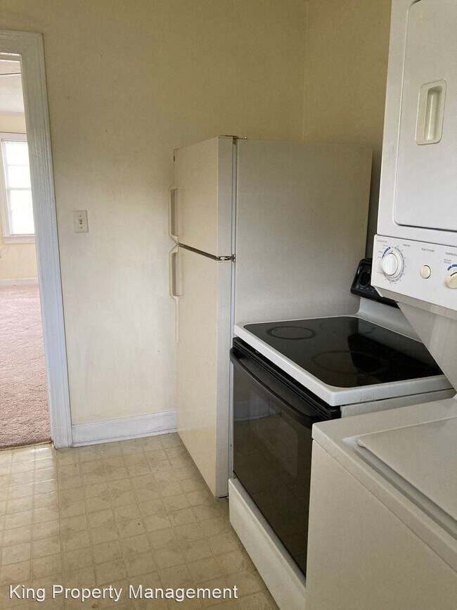 Building Photo - 2 br, 1 bath House - 1715 Leighton #3