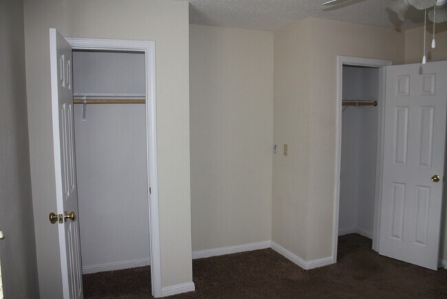 Master Bedroom - 122 Rebel Land Cir