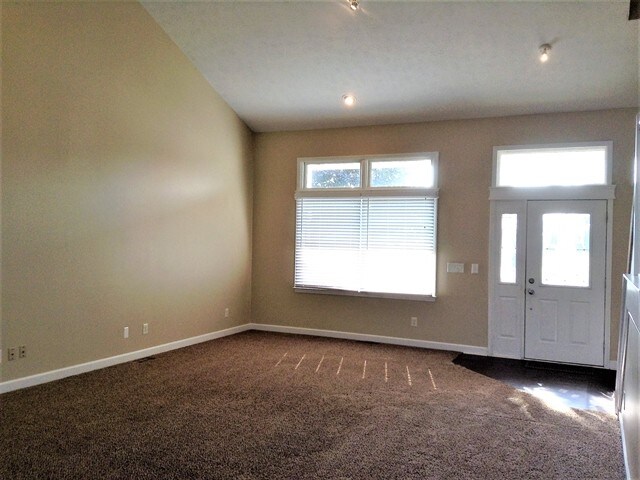 Building Photo - 132 Irongate Drive