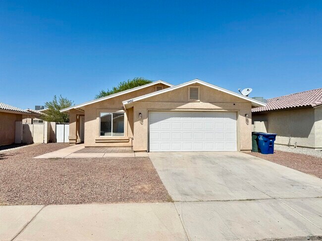 Building Photo - 4452 S Agave Ave