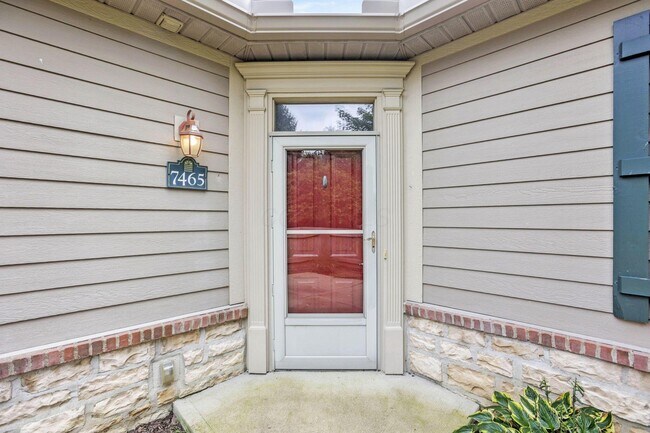 Foto del edificio - 7465 Red Maple Pl