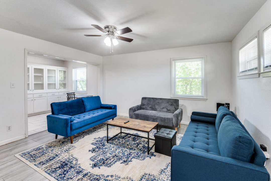 Foto principal - 5155 Trail Lake Dr