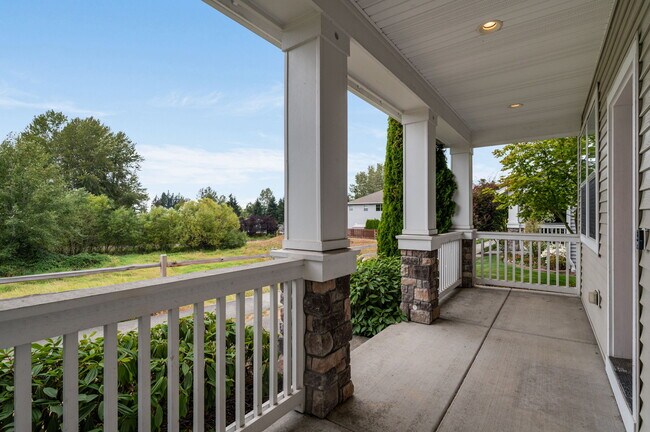 Foto del edificio - 8422 28th St NE